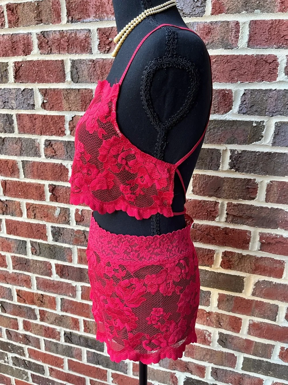 Rare vtg VS Red Lace open back camisole & mini skirt lingerie set - tags removed